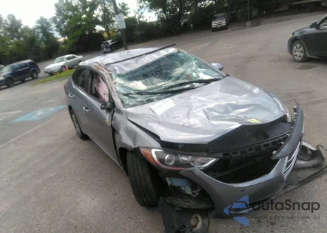 2017 Hyundai Elantra Se z USA, uszkodzony, nr VIN 5NPD84LF0HH031202